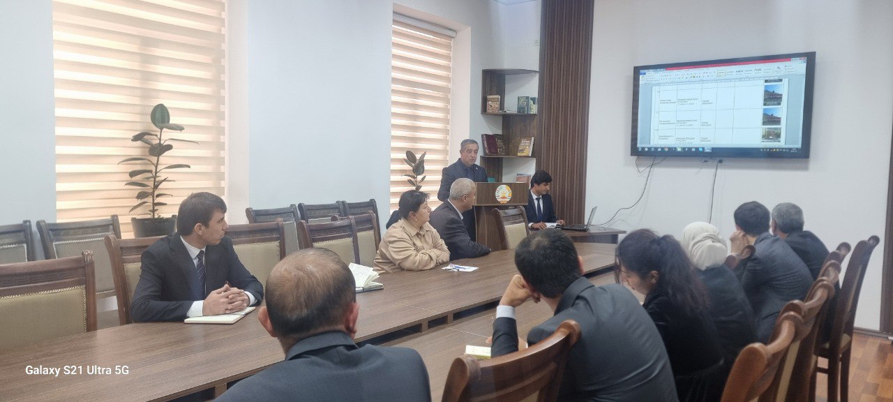 Мизи мудаввар оиди азнавбақайдгирии ёдгориҳои таърихию фарҳангӣ    дар Вилояти Мухтори Куҳистони Бадахшон