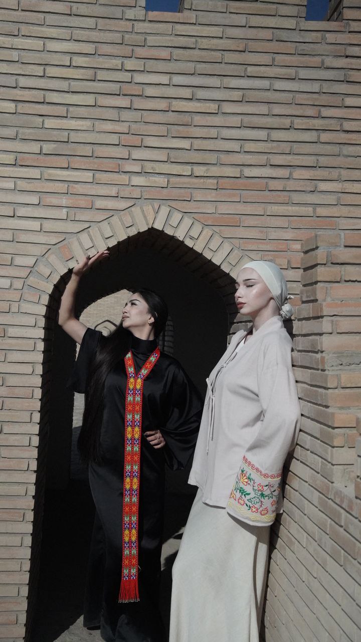 ТАБЛИҒИ ЛИБОСҲОИ  ИСТЕҲСОЛИ ВАТАНИ ДАР ҚАСРИ ҲУЛБУК