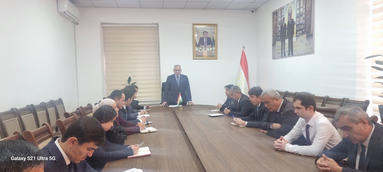 Бахшида ба Рӯзи Парчами давлатӣ дар Агентии ҳифзи меъроси таърихию фарҳангӣ ҷамъомад баргузор гардид