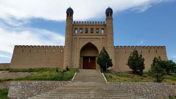 Маҷмааи таърихию фарҳангии «Қалъаи Муғ»