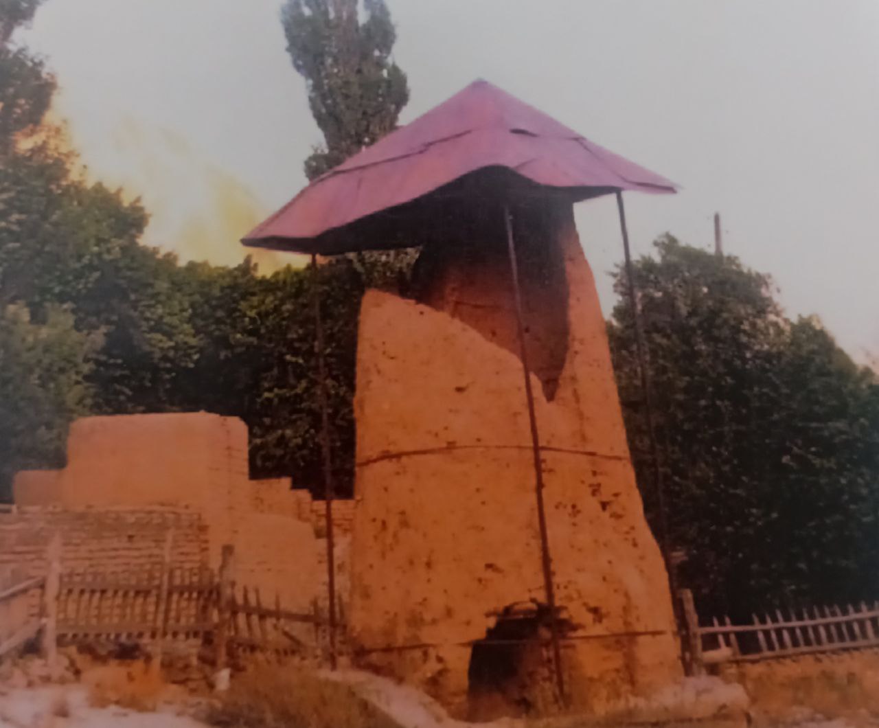 МАНОРАИ РАРЗ