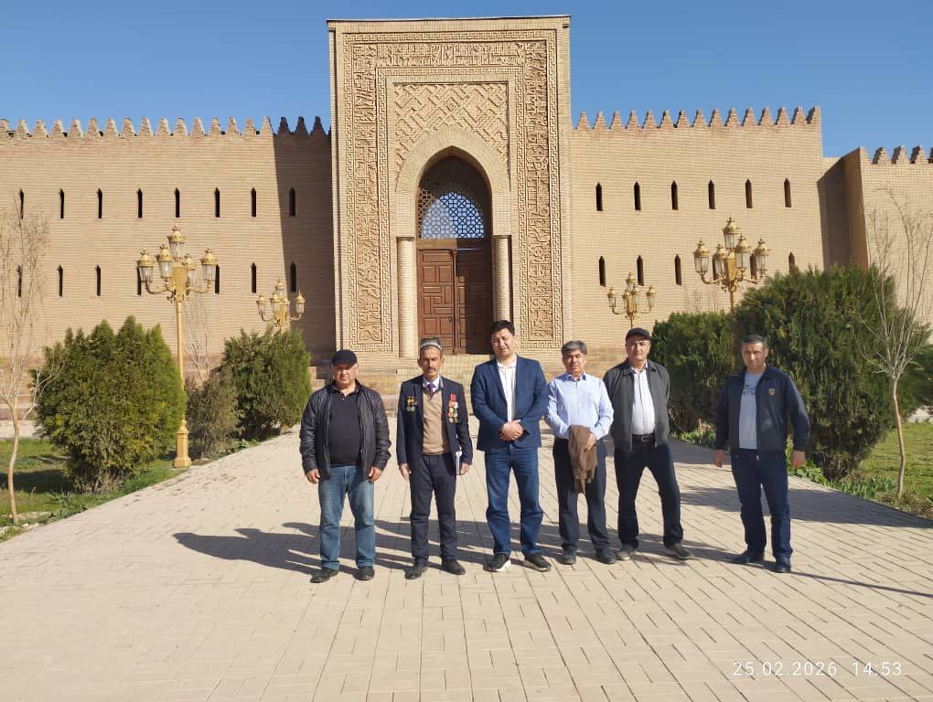 ТАШРИФИ НАМОЯНДАГОНИ БОНКИ УМУМИҶАҲОНӢ БА МУАССИСАИ ДАВЛАТИИ «МАМНУЪГОҲИ ТАЪРИХИЮ ФАРҲАНГИИ  ҲУЛБУК»