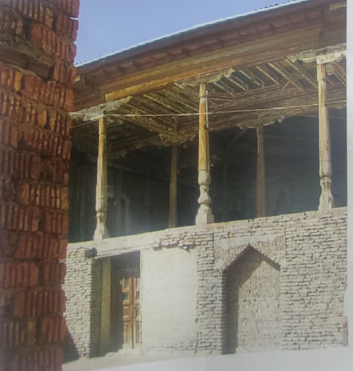 МАСҶИДИ  ҚАЛЪА