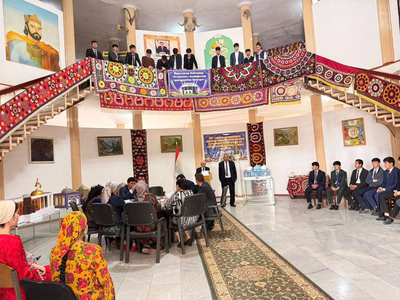 Бахшида ба Рӯзи байналмилалии ҳифз ва нигоҳдории ёдгориҳо ва  ҷойҳои таърихӣ (18 апрел) бо ташаббуси Агентии ҳифзи мероси таърихию фарҳангии назди Ҳукумати Ҷумҳурии Тоҷикистон дар Муассисаи давлатии “Осорхона-мамнуъгоҳи ҷумҳуриявии Данғара” зери унвони ” Эҳёи таъриху фарҳанги милли ва истиқлол” семинари илмӣ баргузор гардид.