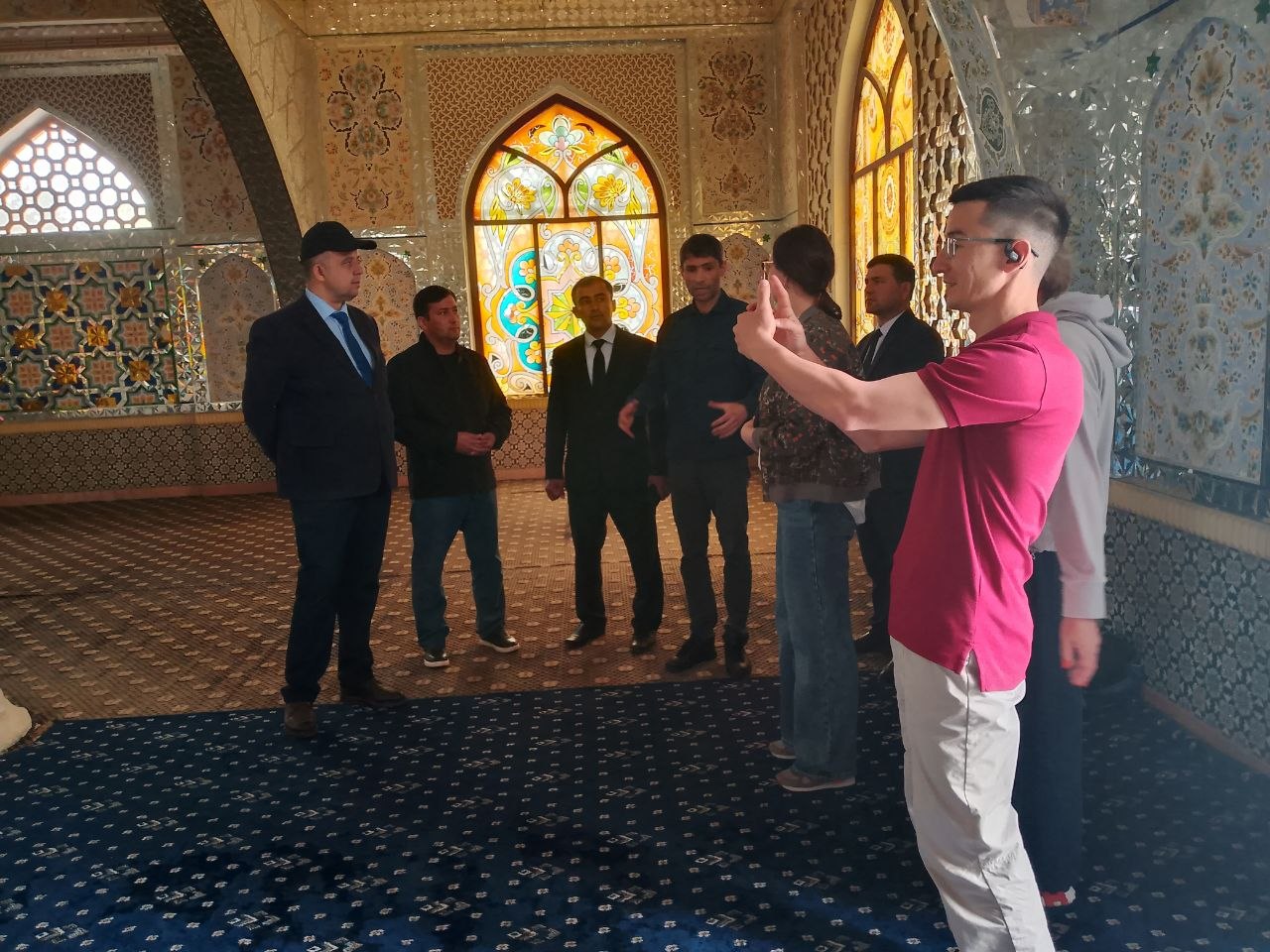 САНАИ 15.04.2026. ҲАЙЪАТИ РАСМИИ САЙЁҲИИ ҶУМҲУРИИ БОШҚИРДИСТОНИ ФЕДЕРАТСИЯИ РОССИЯ  ТАҲТИ РОҲБАРИИ ВАЗИРИ СОҲИБКОРӢ ВА САЙЁҲӢ, ИН КИШВАР  ВЕРАШАГИНА СВЕТЛАНА МИХАЙЛОВНА БО МАҚСАДИ ШИНОСОӢ АЗ ИМКОНИЯТҲОИ САЙЁҲӢ ВА МАВЗЕЪҲОИ ТАЪРИХӢ БА НОҲИЯИ ДАНҒАРА ТАШРИФ ОВАРДАНД.